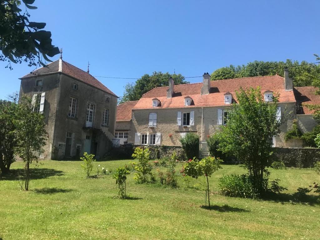 Chez Zoiseau Et Zoiseautte Bed and Breakfast Chassigny Exteriör bild